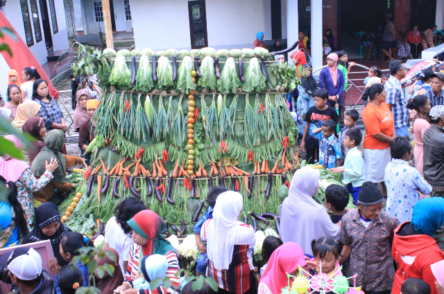 Budaya yang Menjadi Tradisi di Suku Sunda